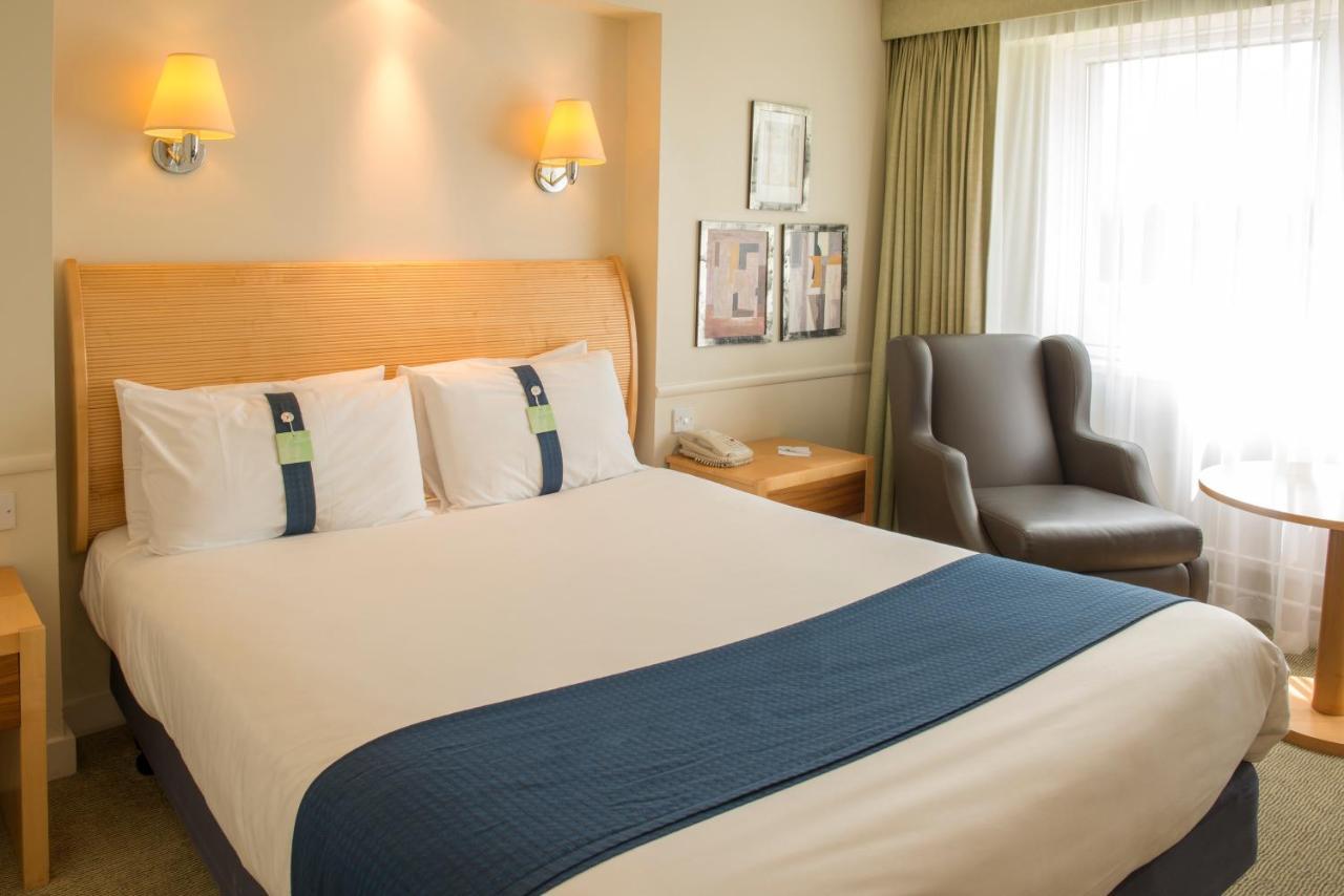Holiday Inn Maidenhead Windsor, An Ihg Hotel Экстерьер фото