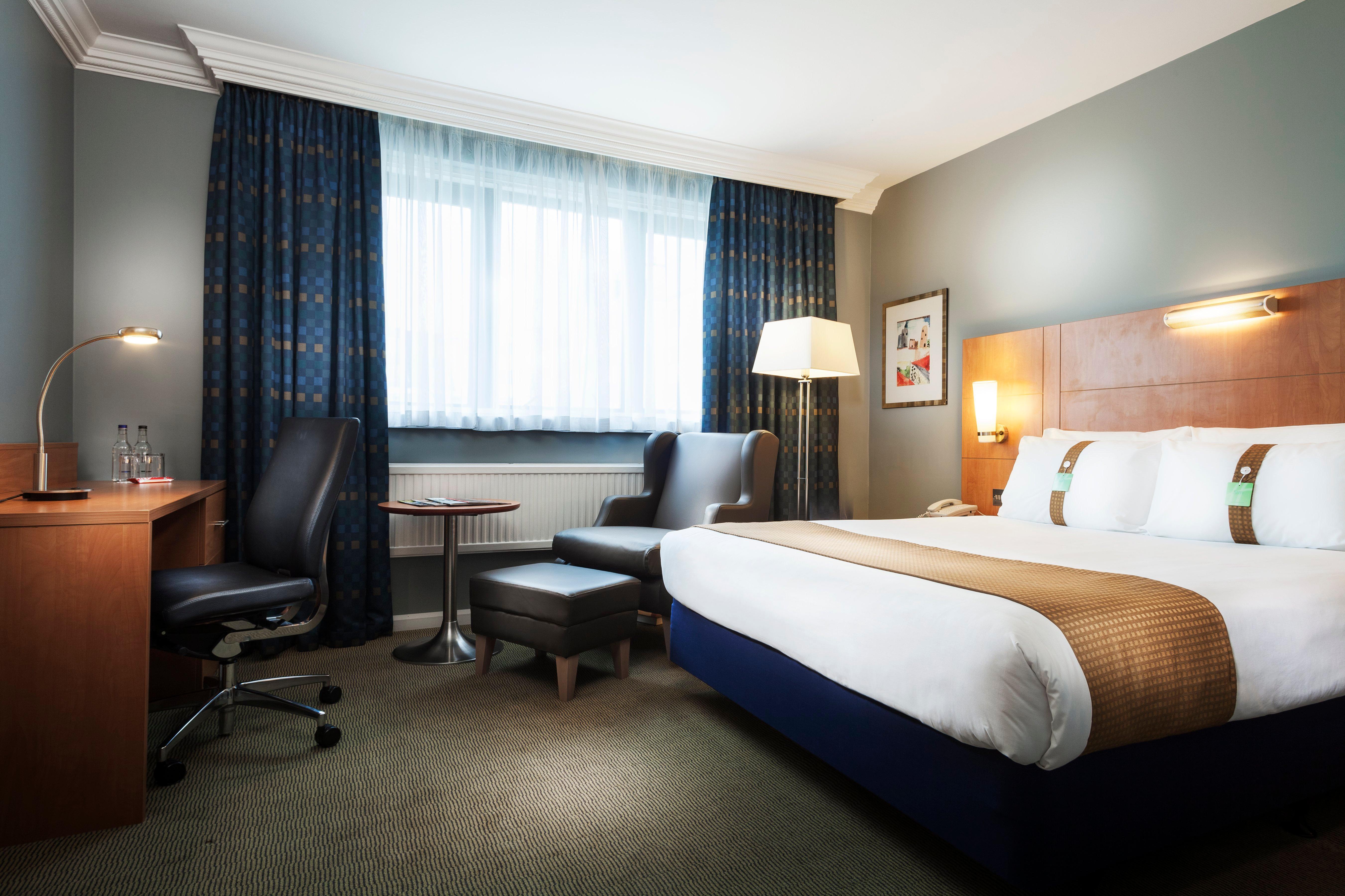 Holiday Inn Maidenhead Windsor, An Ihg Hotel Экстерьер фото